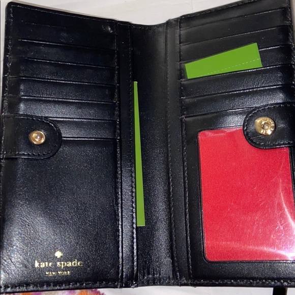 Kate Spade wallet - Picture 4 of 6